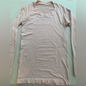 lululemon long sleeve swiftly tech size 4
